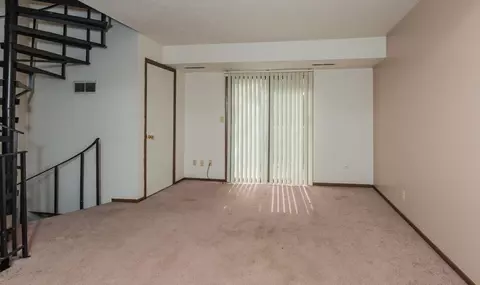 720 Pine Knolls Dr, Akron, OH 44310 photo 31