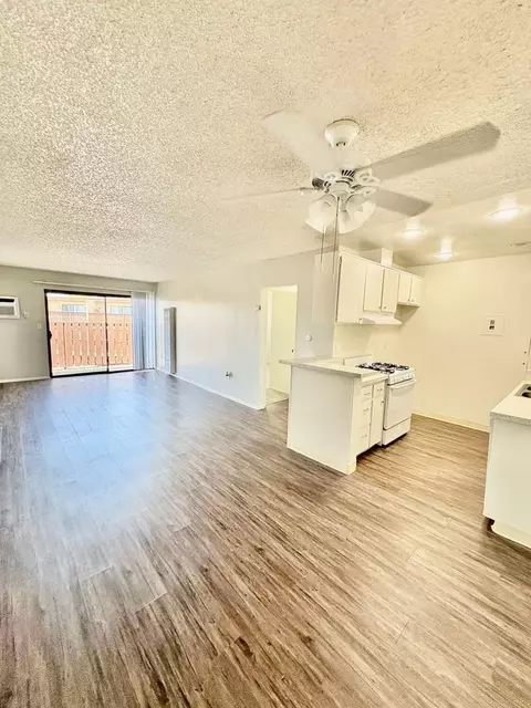 1219 N State College Blvd, Anaheim, CA 92806