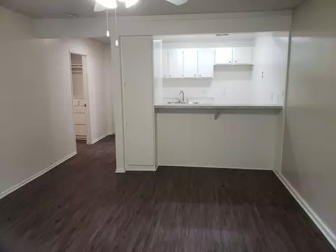 1219 N State College Blvd, Anaheim, CA 92806