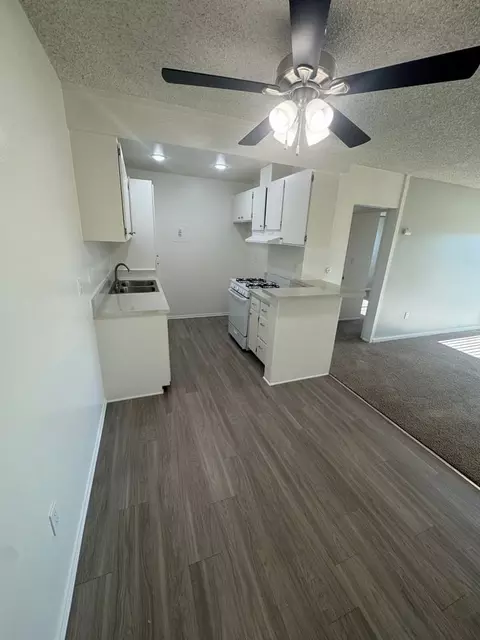 1219 N State College Blvd, Anaheim, CA 92806
