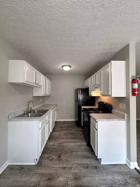 5004 Willoway Dr, Knoxville, TN 37912