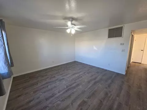2046 Riviera Blvd, Bullhead City, AZ 86442
