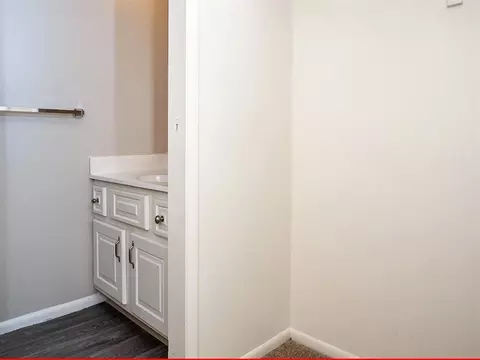 9670 Berry Plz, Omaha, NE 68127 photo 46