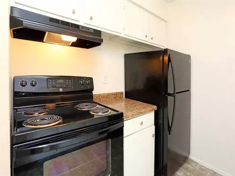 9670 Berry Plz, Omaha, NE 68127 photo 17