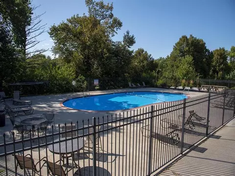 9670 Berry Plz, Omaha, NE 68127 photo 8