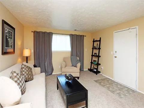 9670 Berry Plz, Omaha, NE 68127 photo 19
