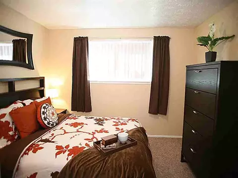 9670 Berry Plz, Omaha, NE 68127 photo 27