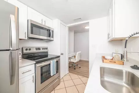 720 SW 34th St, Gainesville, FL 32607 photo 9