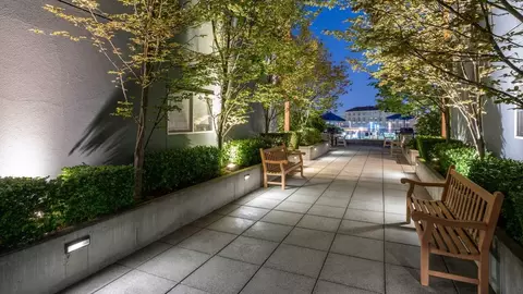 521 S Weller St, Seattle, WA 98104 photo 22