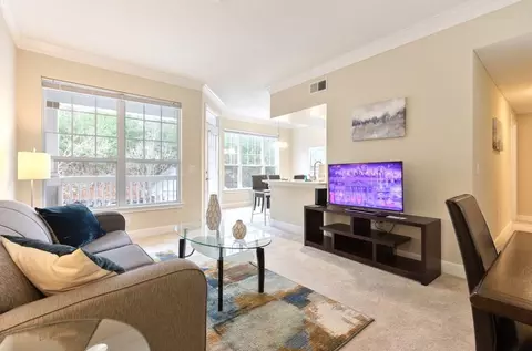 Main St, Waltham, MA 02451