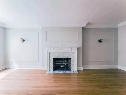215 E Chestnut St, Chicago, IL 60611 photo 24