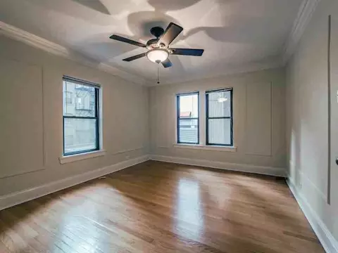 215 E Chestnut St, Chicago, IL 60611 photo 29