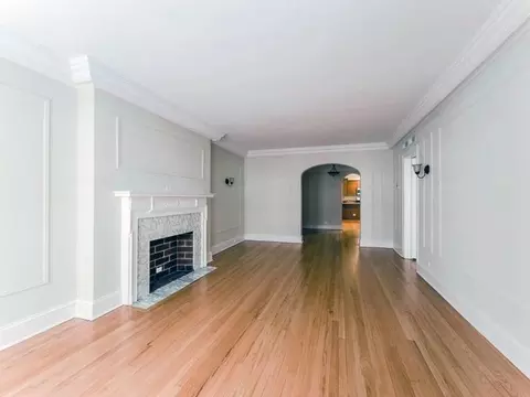 215 E Chestnut St, Chicago, IL 60611 photo 23