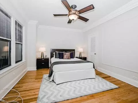 215 E Chestnut St, Chicago, IL 60611 photo 15