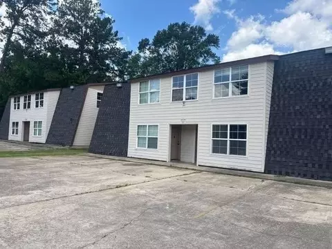 301 3rd St, New Llano, LA 71461