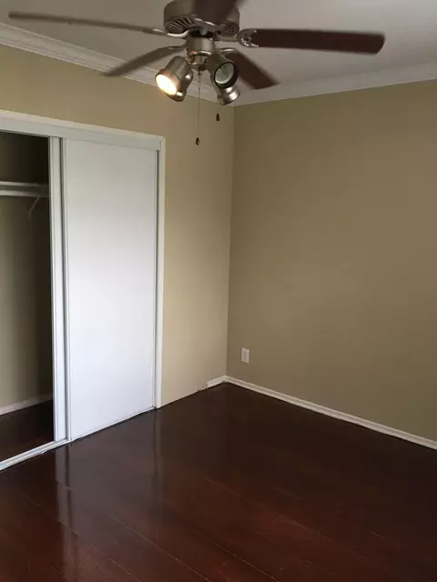 969 N Mariposa Ave, Los Angeles, CA 90029