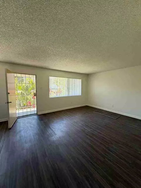 550 Temple Ave, Long Beach, CA 90814