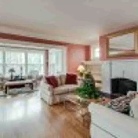 935 Judson Ave, Evanston, IL 60202