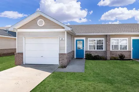 500 N 7th St, Rogers, AR 72756