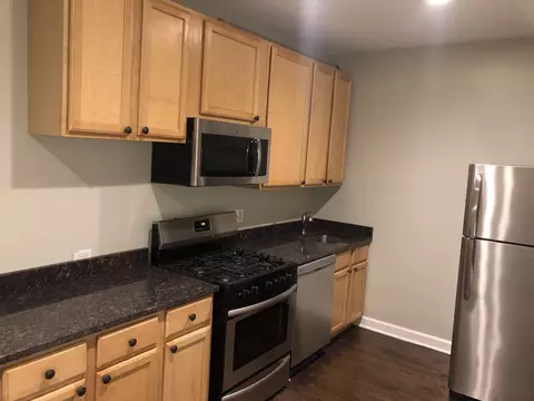 4860 W Armitage Ave, Chicago, IL 60639