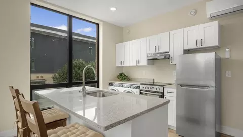90 Wealthy St SE, Grand Rapids, MI 49503