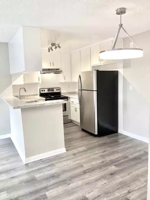 10025 Imperial Hwy, Downey, CA 90242 photo 11