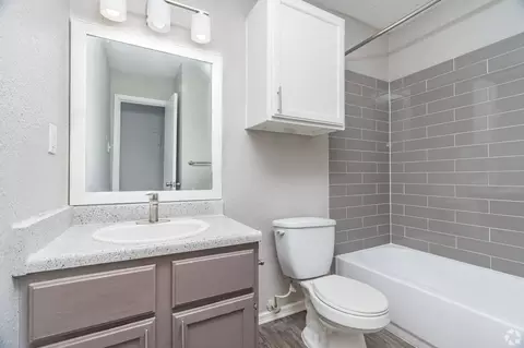 1610 E Mckinney St, Denton, TX 76209 photo 30