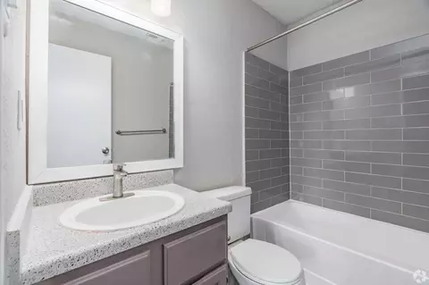 1610 E Mckinney St, Denton, TX 76209 photo 27