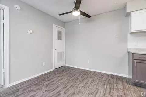 1610 E Mckinney St, Denton, TX 76209 photo 26
