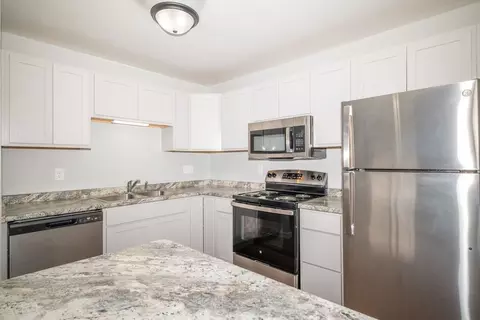 231 N Burritt Ave, Wisconsin Dells, WI 53965