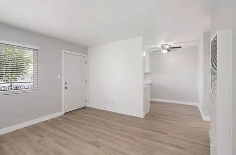 1224 East 18th Street # apt 34, National City, CA 91950