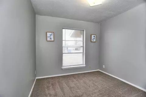 1801 S 132nd East Pl, Tulsa, OK 74108 photo 21
