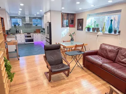 3148 College Ave, Berkeley, CA 94705