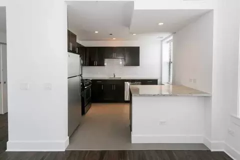 5454 S Shore Dr, Chicago, IL 60615