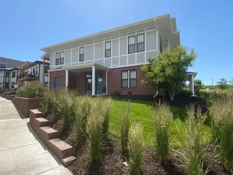 13178 Lincoln Rd, Omaha, NE 68138