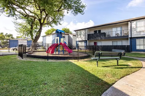 1221 Redford St, Houston, TX 77034