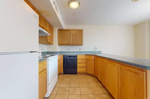 3701 Lindell Blvd, Saint Louis, MO 63108