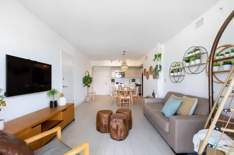 2602 E Hallandale Beach Blvd, Hallandale Beach, FL 33009