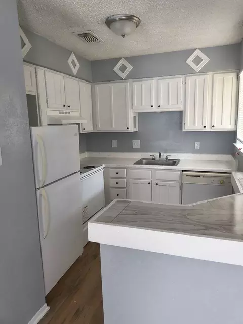 1400 Gardina St, San Antonio, TX 78201