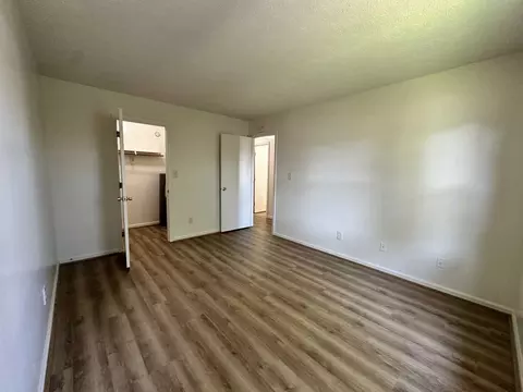 2018 E Pembroke Ave, Hampton, VA 23664 photo 24