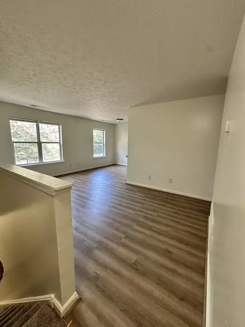 2018 E Pembroke Ave, Hampton, VA 23664 photo 6