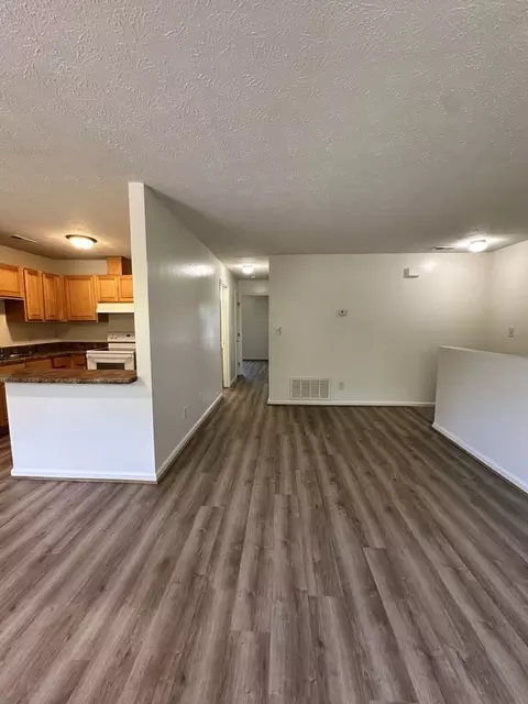 2018 E Pembroke Ave, Hampton, VA 23664 photo 10