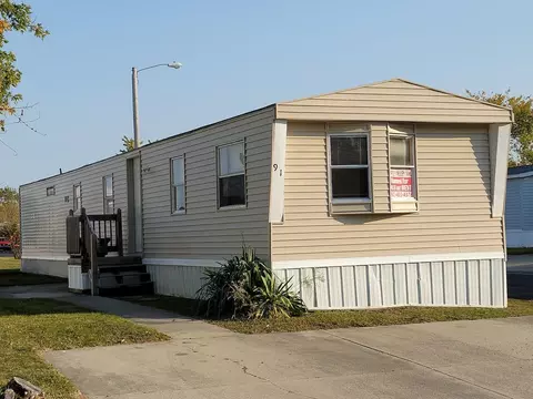 10326 Old Leo Rd, Fort Wayne, IN 46825