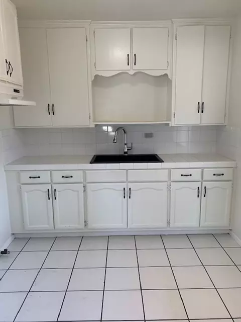 113 115 12 20th St, Montebello, CA 90640