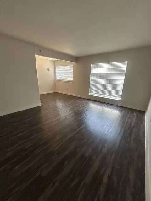3627 Almazan Dr, Dallas, TX 75220