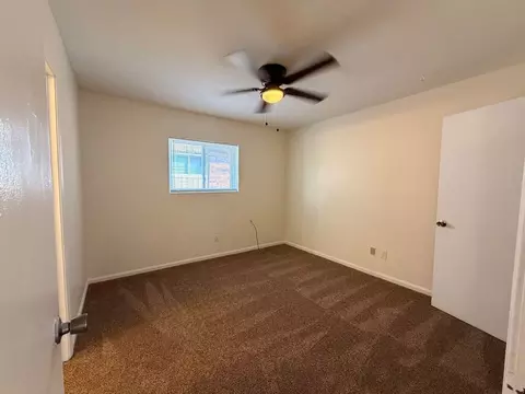 2005 2001 2003 2005 Terril Ln, West Buechel, KY 40218
