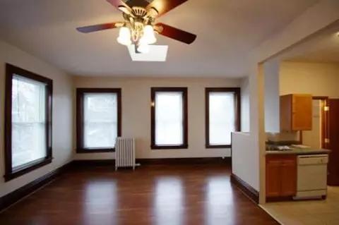 91 Victoria St S, Saint Paul, MN 55105