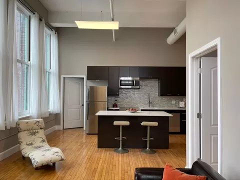 3450 Wisconsin Ave, Saint Louis, MO 63118