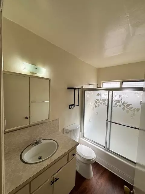 1540 N Laurel Ave, Los Angeles, CA 90046