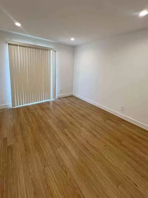 800 Orange Grove Ave, Glendale, CA 91205 photo 8